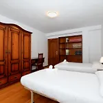 Apartment Venerable Palafox 5 *